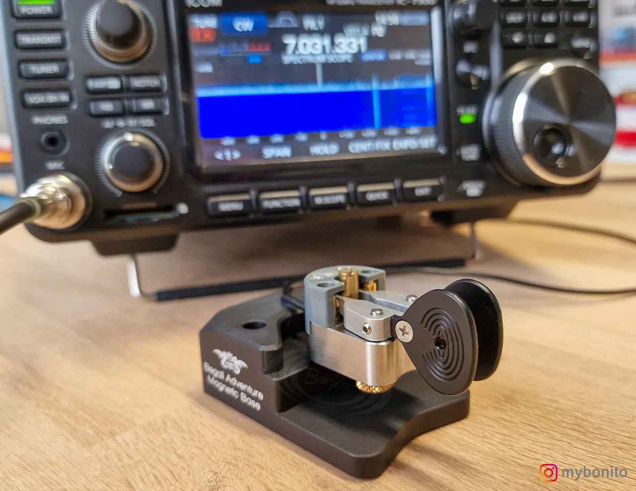 Begali Adventure Dual mit optionaler Magnetic Base Begali Adventure Dual mit optionaler Magnetic Base