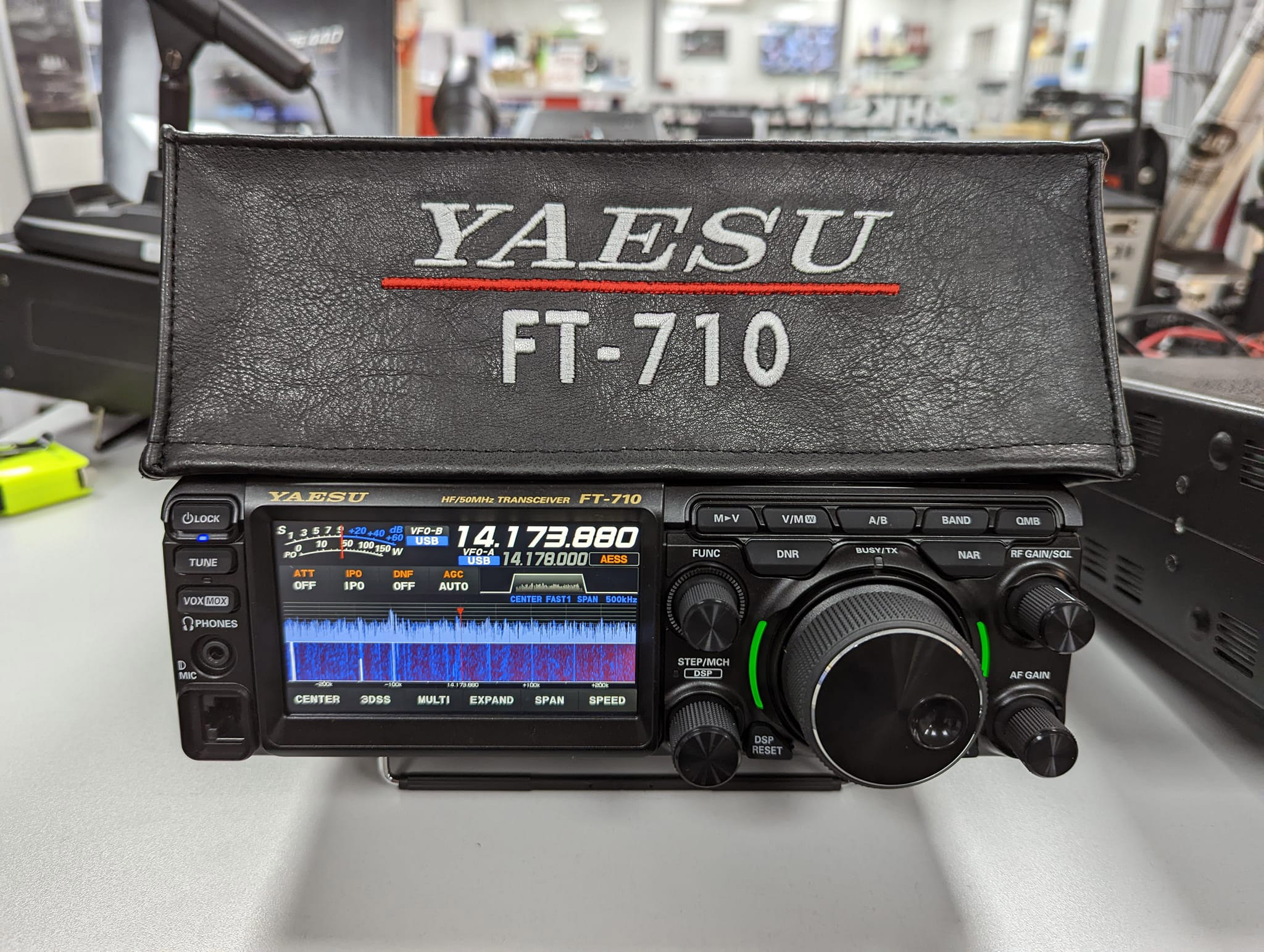 Yaesu_FT-710 DX Covers - Staubschutzhaube für Ihren Yaesu FT-710